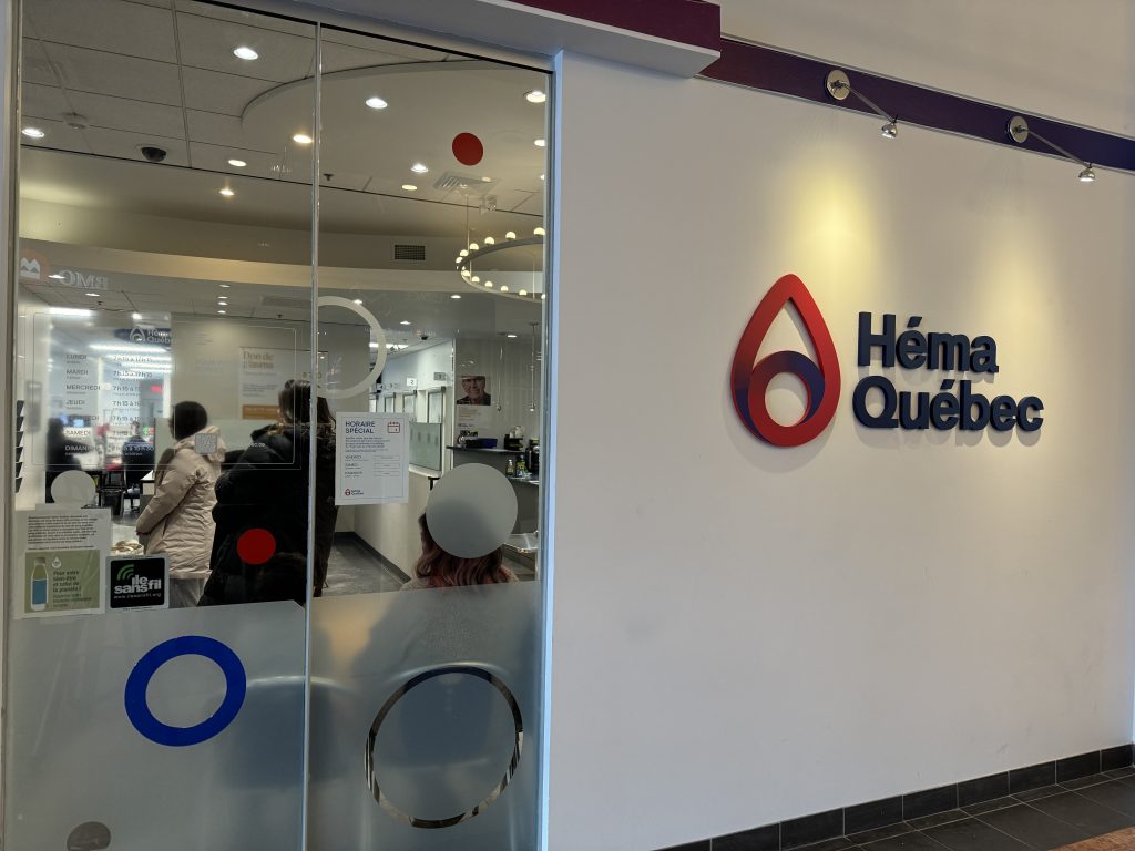 “Union Triumph: Héma-Québec Members Overwhelmingly Approve Groundbreaking Agreement”