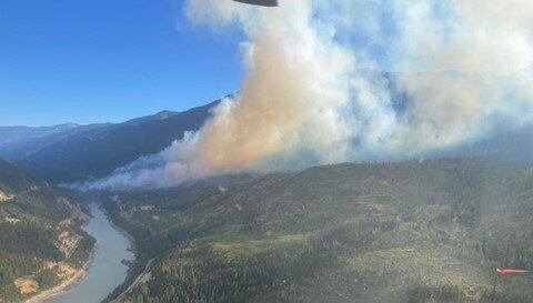 “Community on Edge as ‘Very Scary’ Blaze Engulfs Area Near Lytton, BC Wildfire Service Reports”