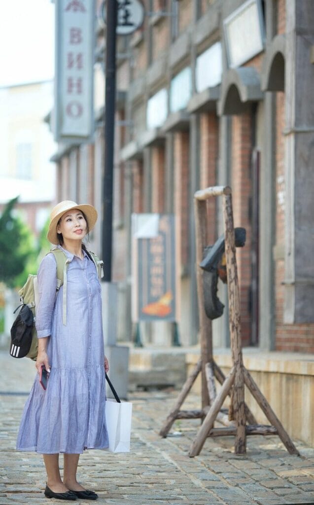 Image by friday2022 from Pixabay