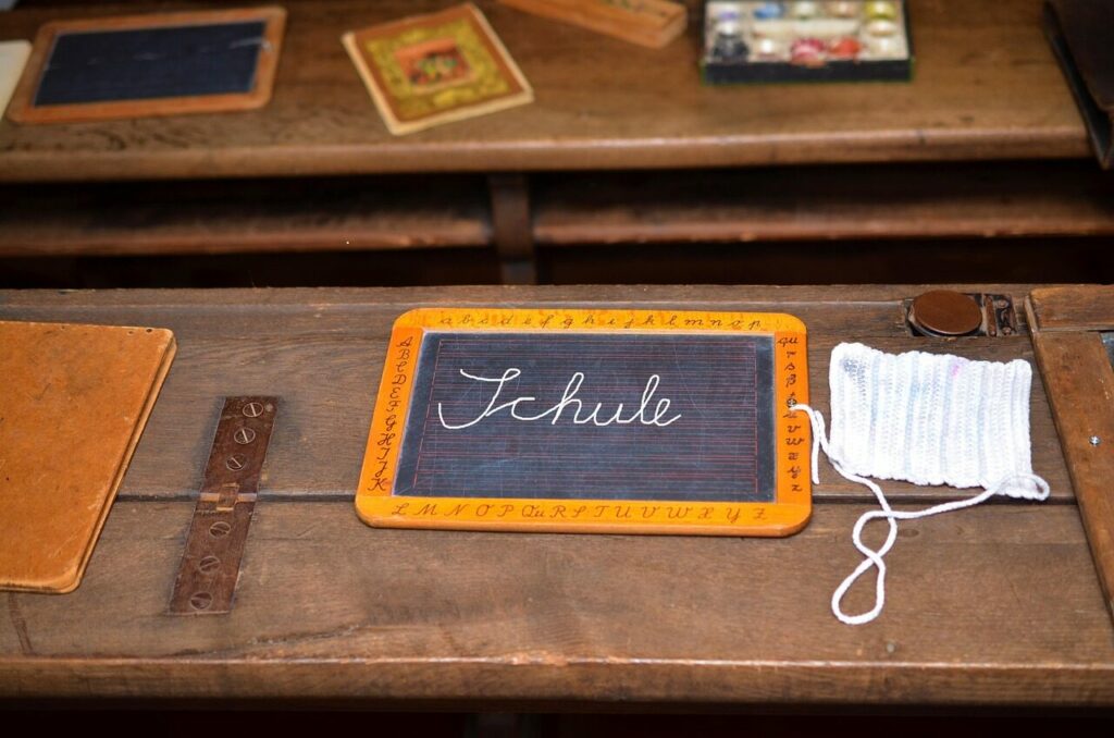 Image by congerdesign from Pixabay