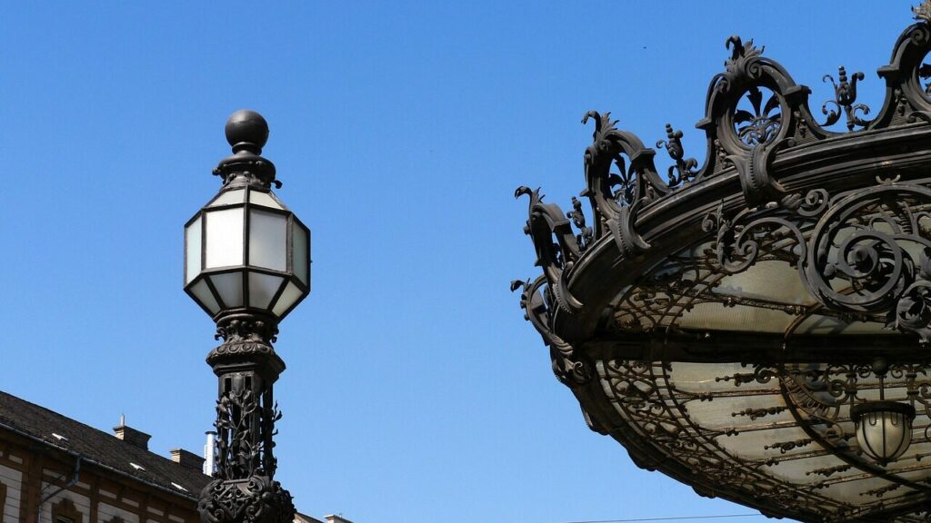 Image by charlemagne from Pixabay