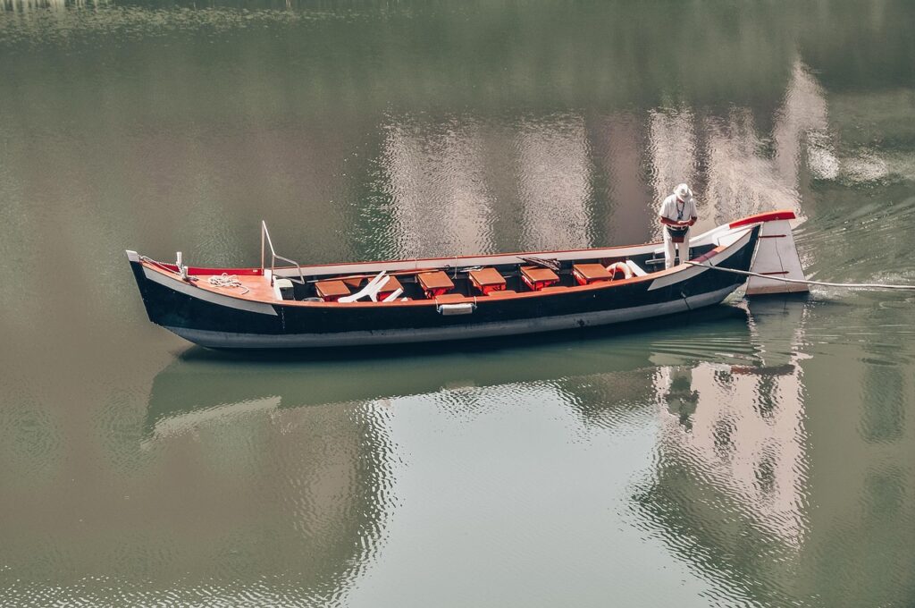 Image by DUOTONE_ from Pixabay