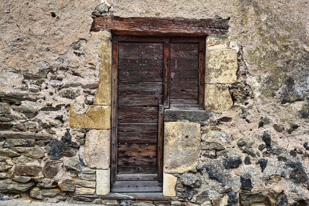 Image by lecreusois from Pixabay