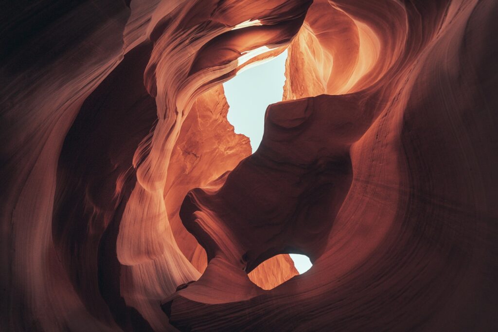Image by Lenzatic from Pixabay